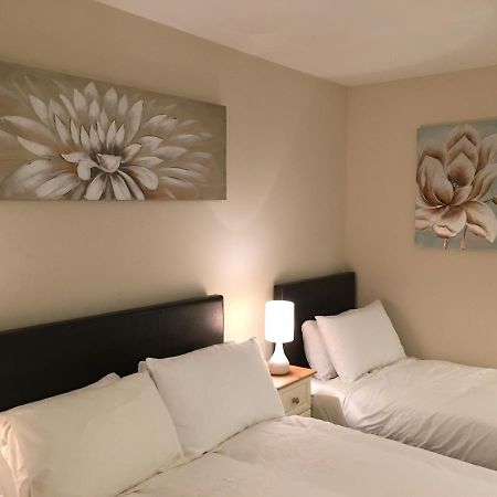 Leitrim Inn Carrick on Shannon 外观 照片