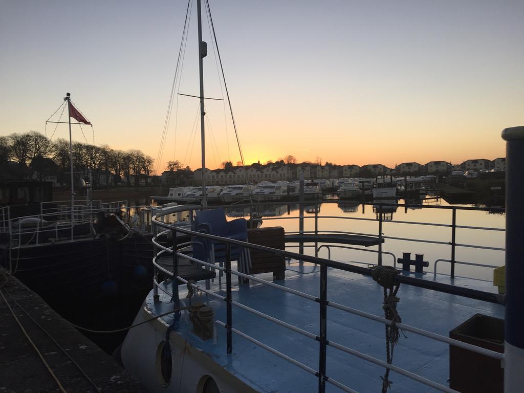 Leitrim Inn Carrick on Shannon 外观 照片